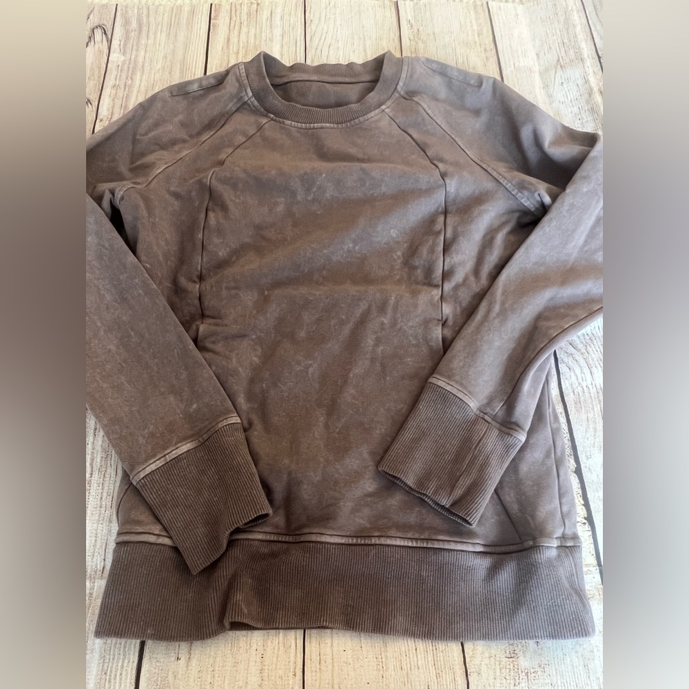 Lululemon scuba Crewneck pullover size 4